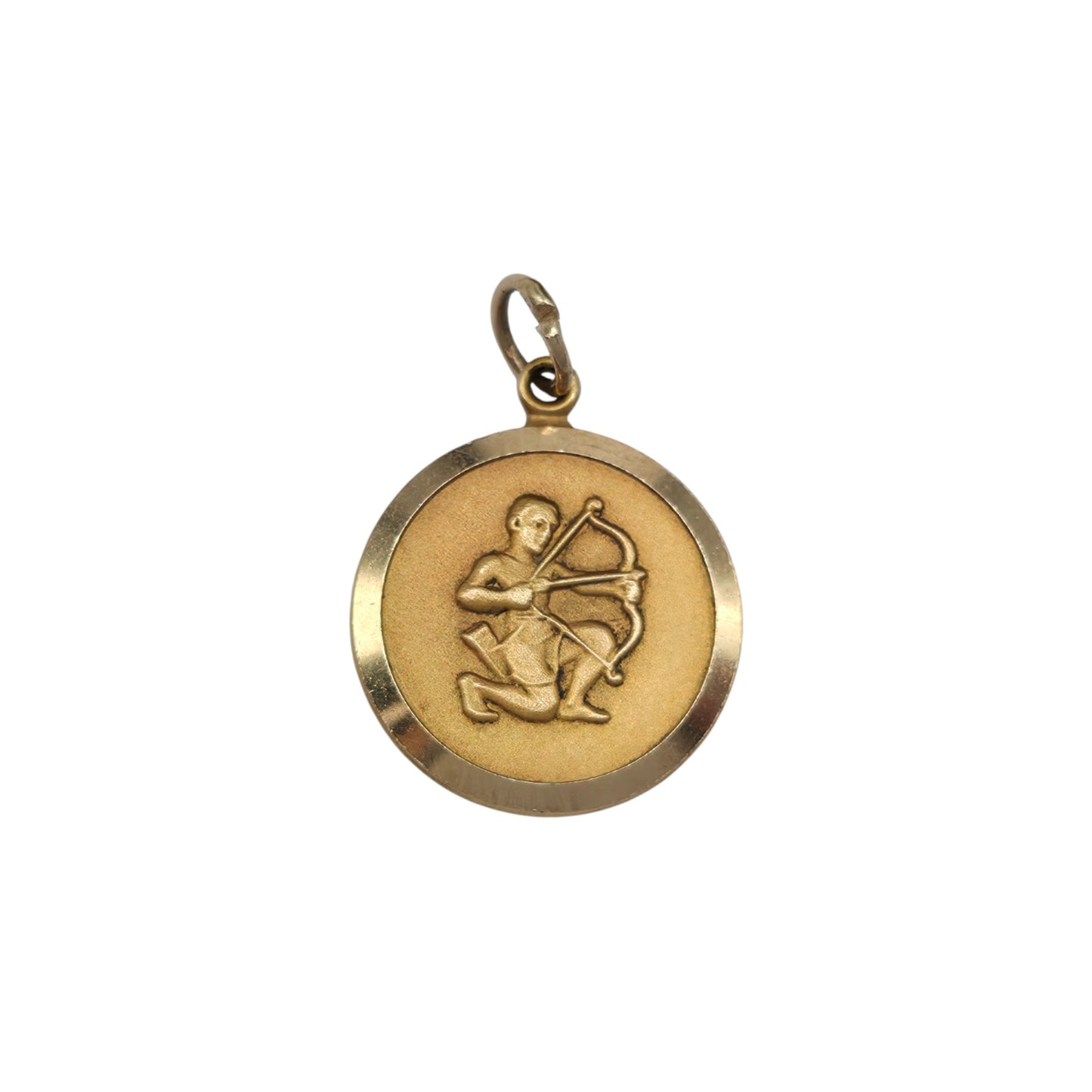 9ct 375 Yellow Gold Sagittarius Charm 1971 L 1.3 cm 1.9 g.