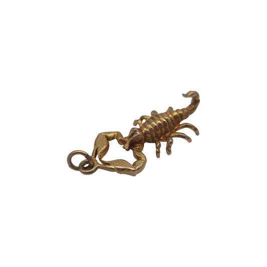 9ct 375 Yellow Gold Scorpion Charm 1963 L 2.4 cm 3.2 g.