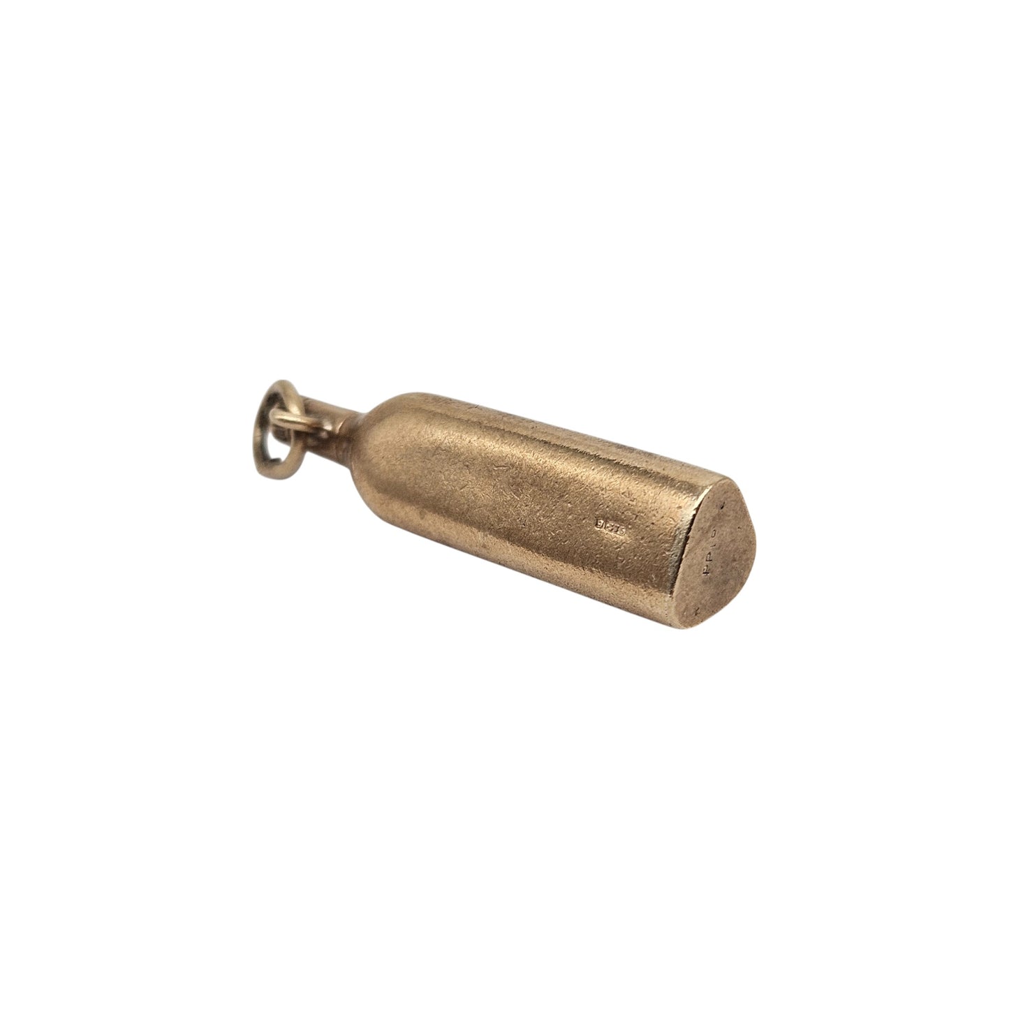 9ct 375 Yellow Gold Scotch Whisky Bottle Charm L 3.2 cm 5.6 g.
