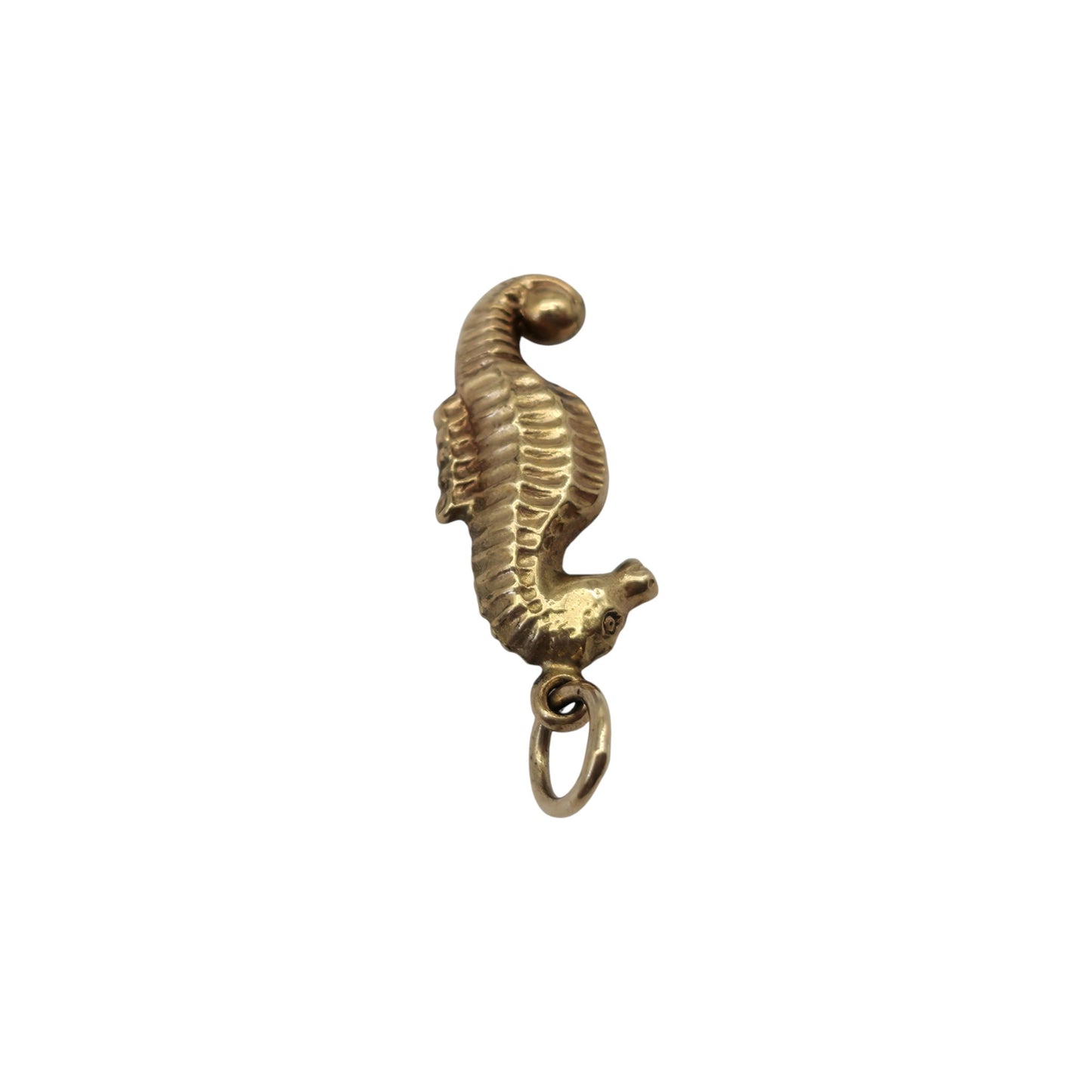 9ct 375 Yellow Gold Seahorse Charm 1963 L 1.7 cm 0.7 g.