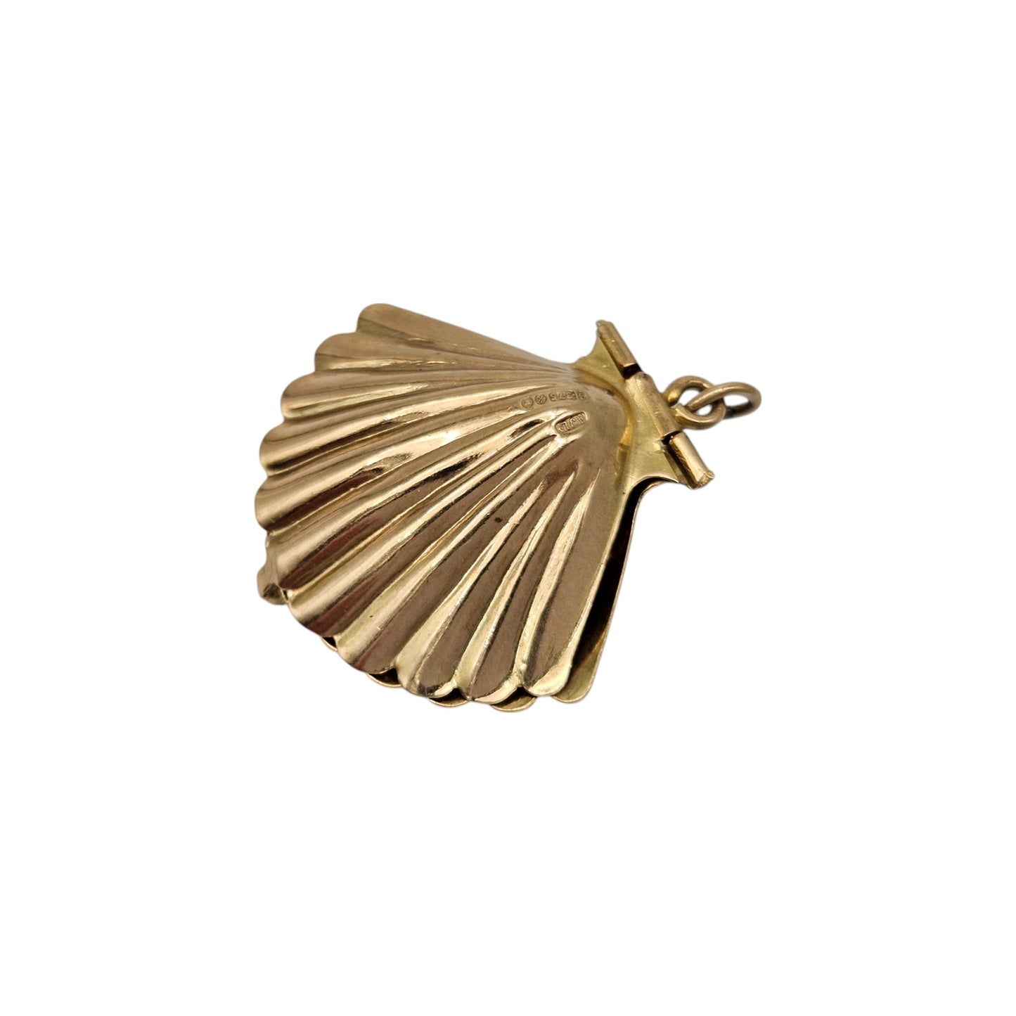 Large 9ct 375 Yellow Gold Seashell Opening Charm 1965 L 2.3 cm 2.7 g.