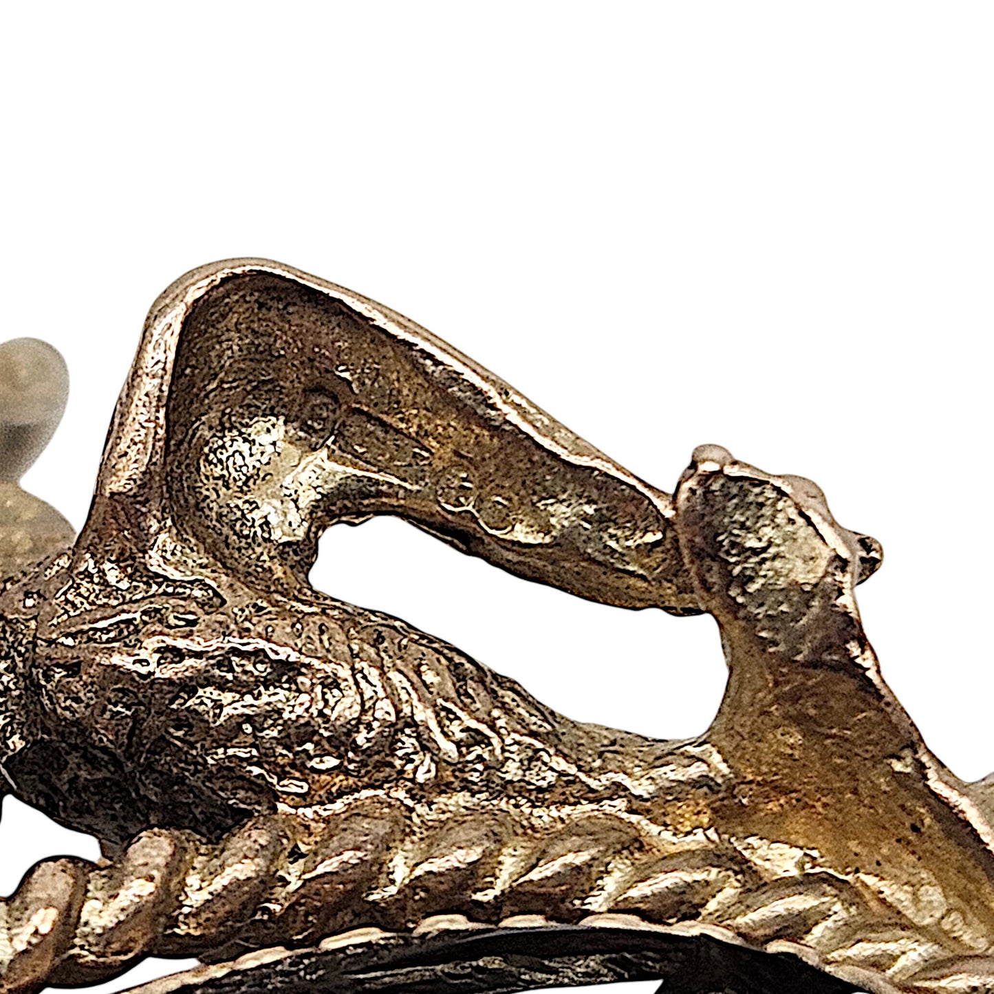 9ct 375 Yellow Gold Swivel Fob With Birds 1965 L 2.6 cm 8.4 g.