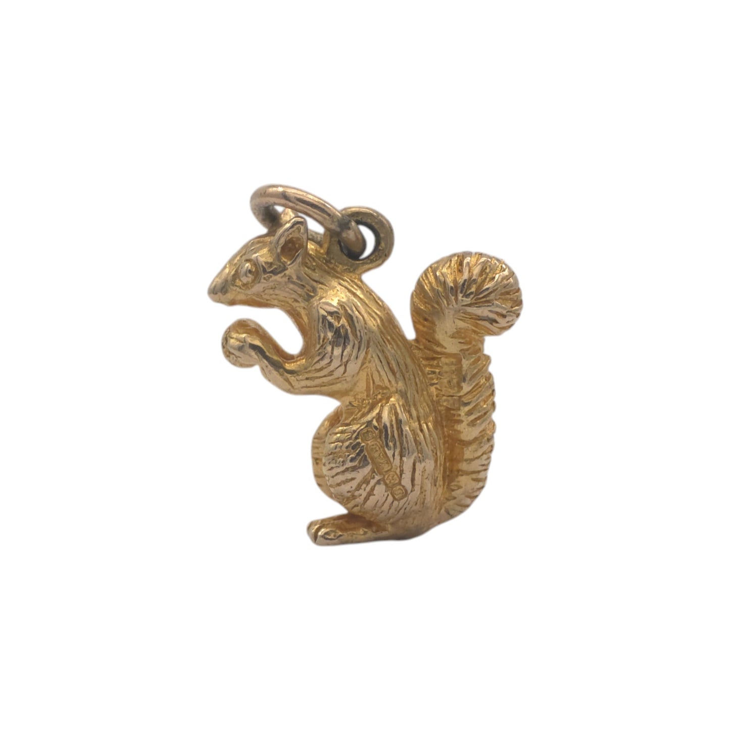 Cast 9ct 375 Yellow Gold Squirrel Charm 1967 L 1.6 cm 4.6 g.