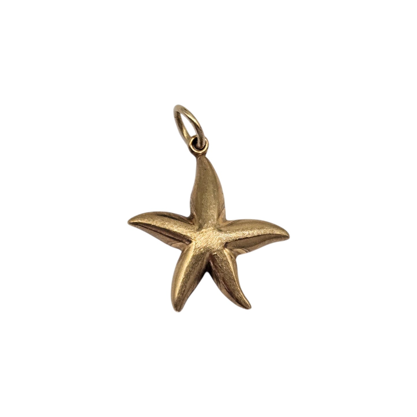 9ct 375 Yellow Gold Starfish Charm 1971 L 1.7 cm 0.8 g.