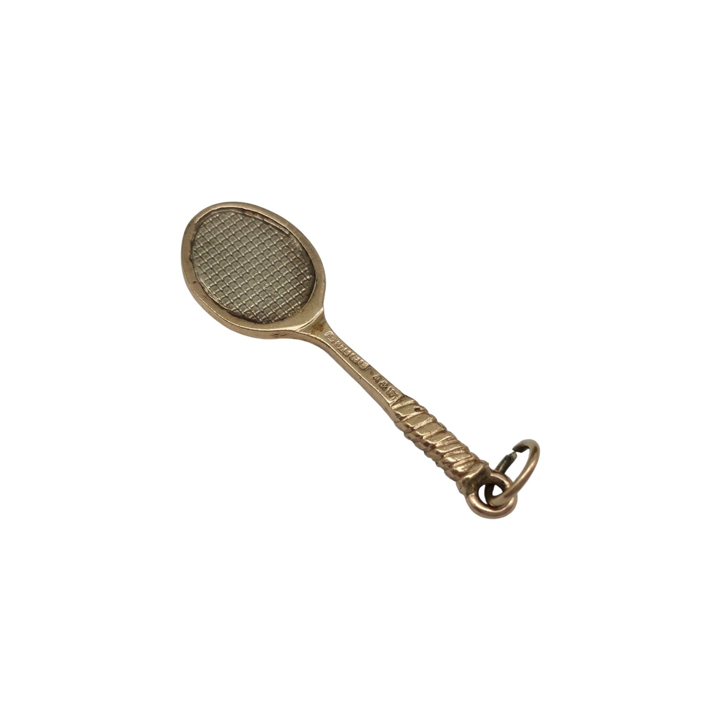 9ct 375 Yellow Gold Tennis Racket Charm 1979 L 2.5 cm 1.0 g.