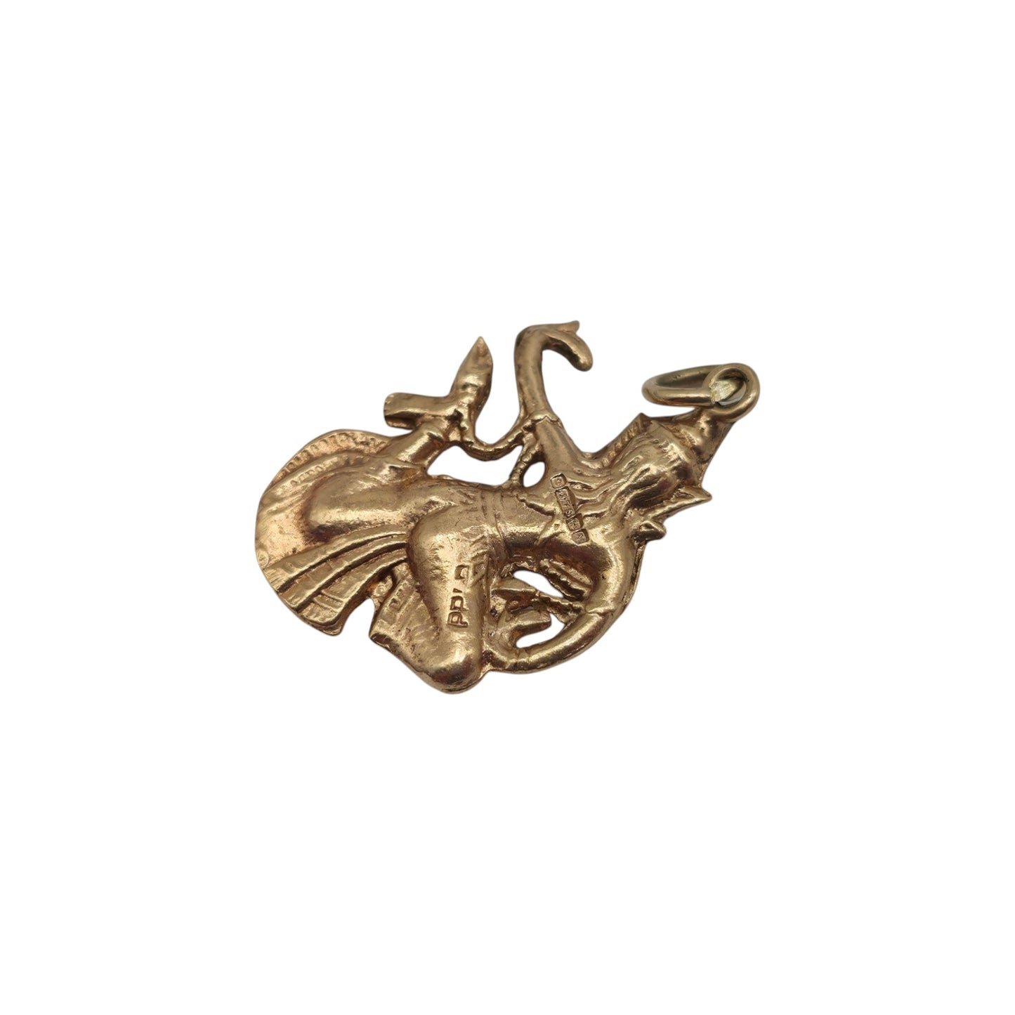 9ct 375 Yellow Gold Thai Dancer Charm 1962 L 2.4 cm 4.1 g.