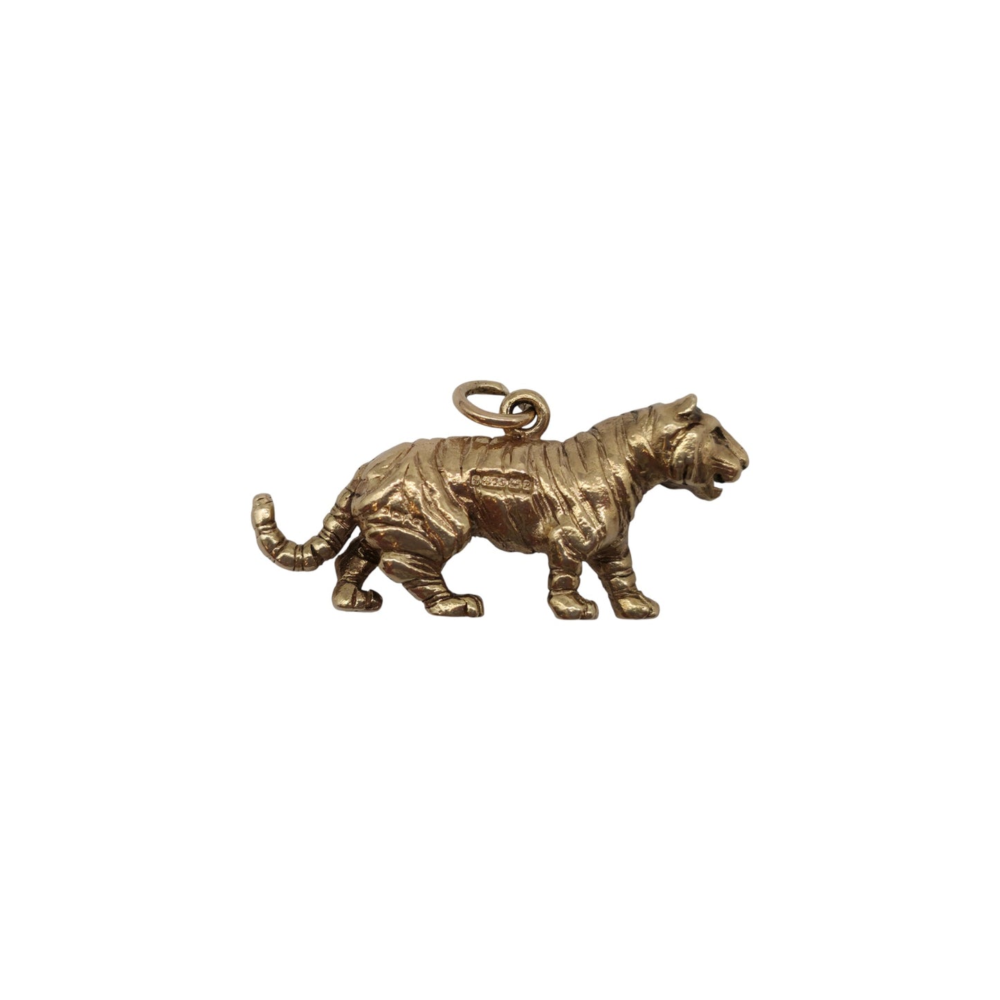 Cast 9ct 375 Yellow Gold Tiger Charm 1964 L 2.8 cm 6.5 g.