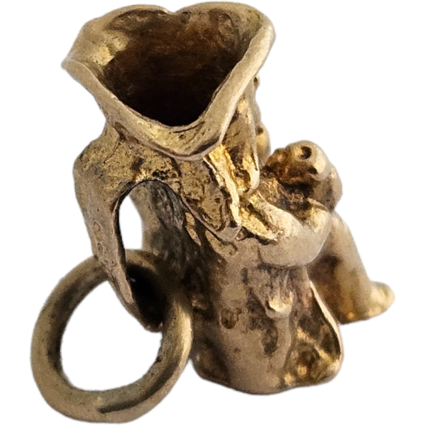 9ct 375 Yellow Gold Toby Jug Charm c.1970 L 1.0 cm 1.7 g.