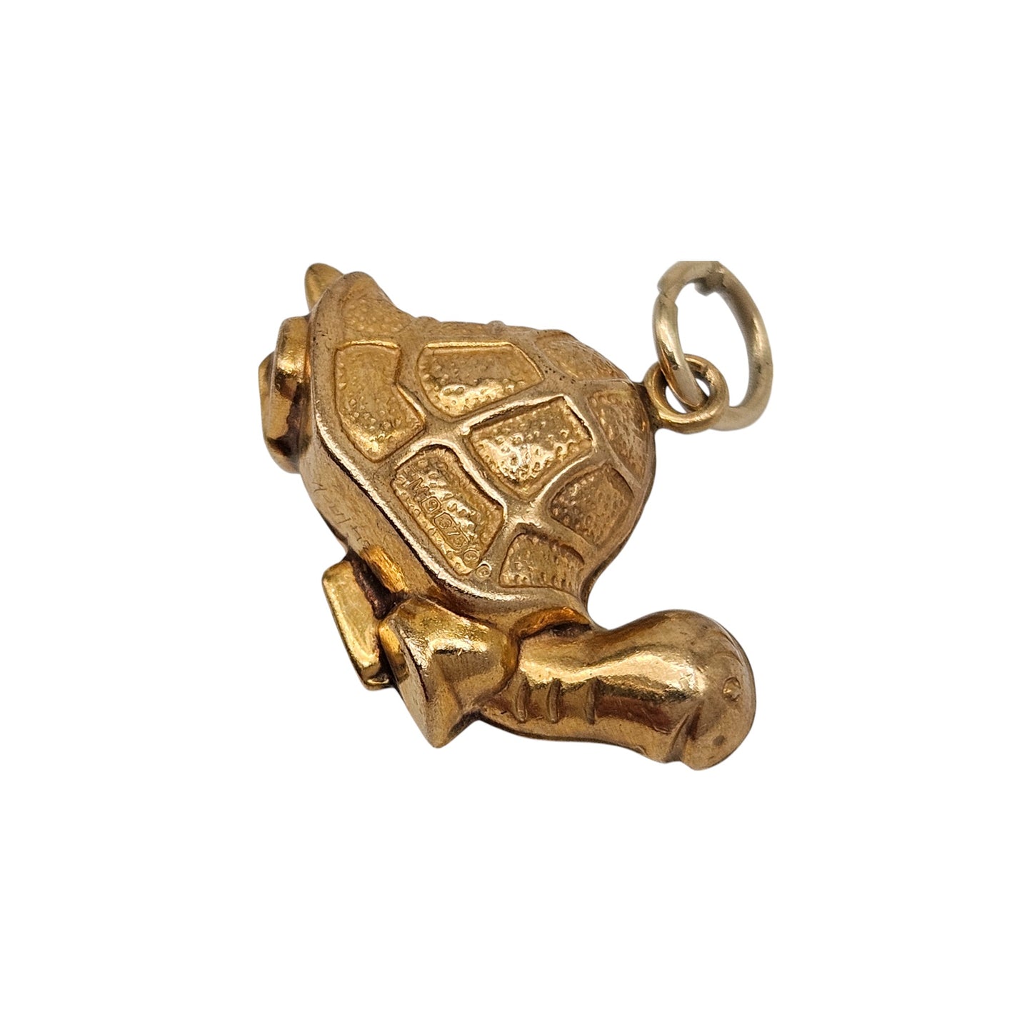 9ct 375 Yellow Gold Tortoise Charm 1973 L 2.1 cm 1.4 g.