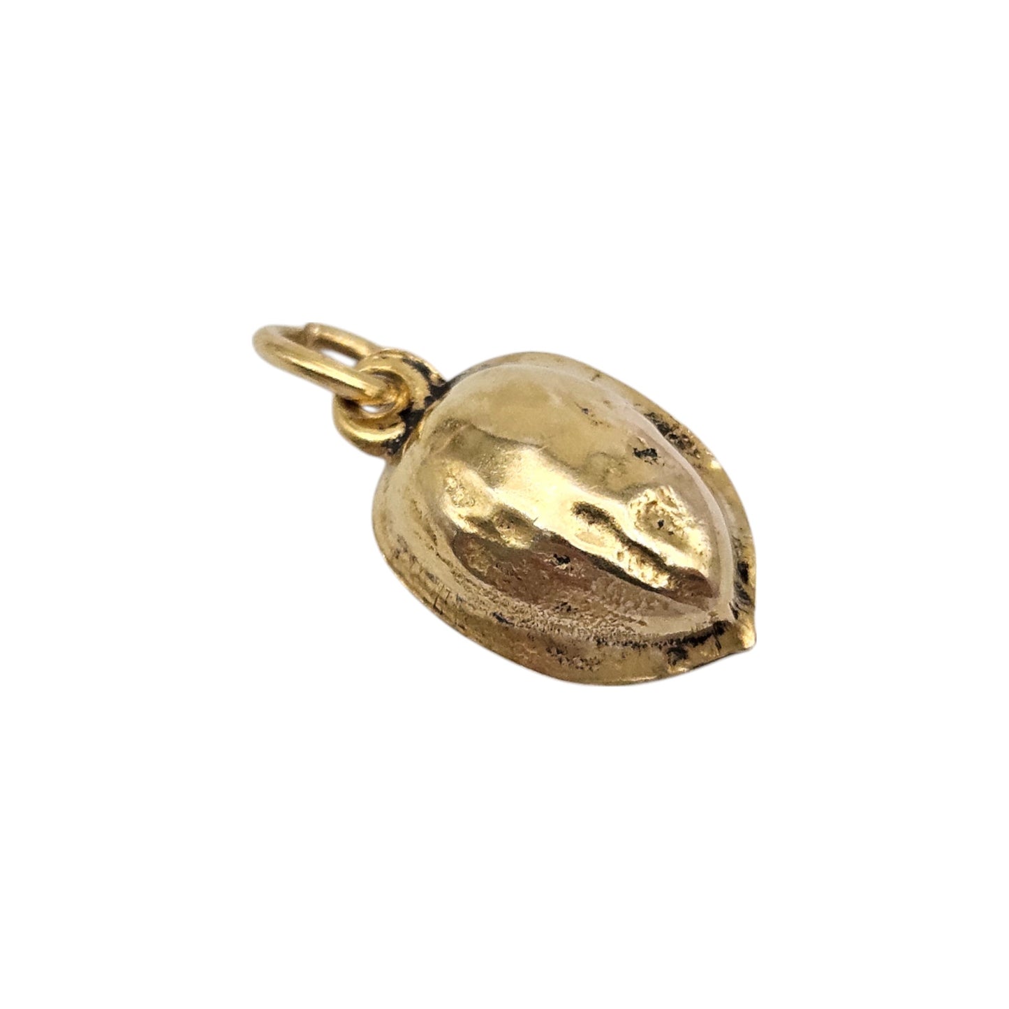 9ct Yellow Gold Walnut Charm c.1950 L 1.2 cm 0.7 g.