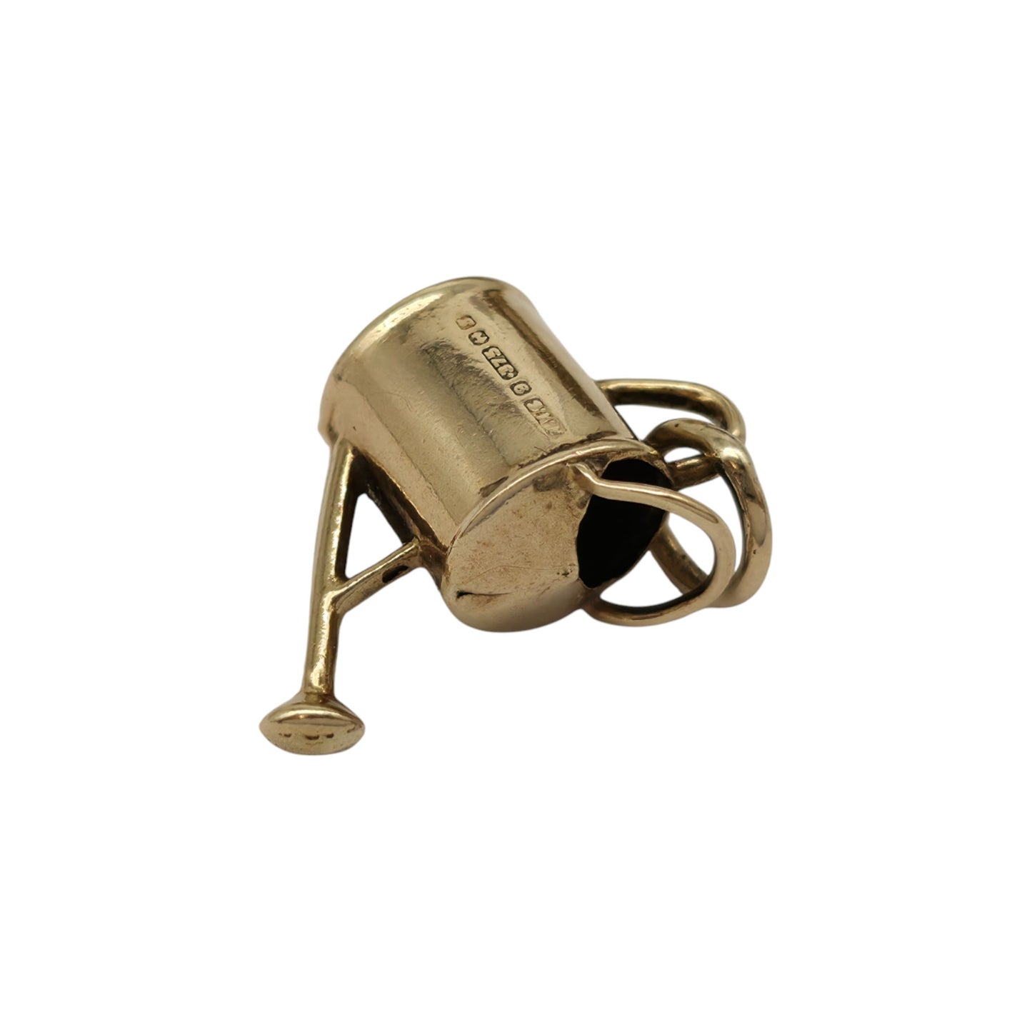 9ct 375 Yellow Gold Watering Can Charm 1967 L 1.5 cm 0.7 g.