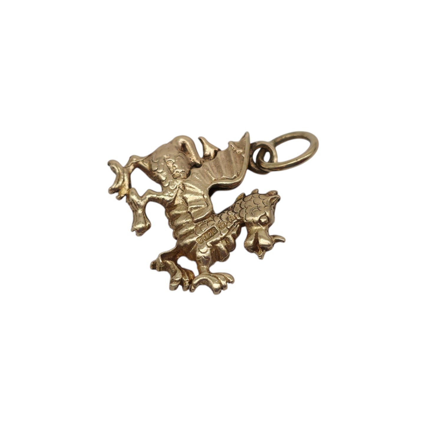 9ct 375 Yellow Gold Welsh Dragon Charm 1957 L 1.4 cm 2.0 g.