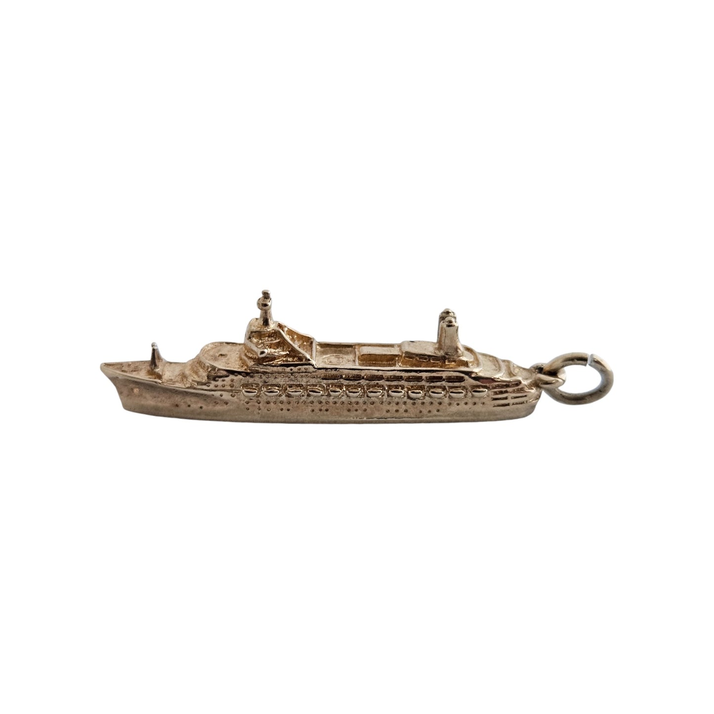 9ct 375 Yellow Gold Canberra Cruise Ship Charm 1977 L 3.0 cm 3.9 g