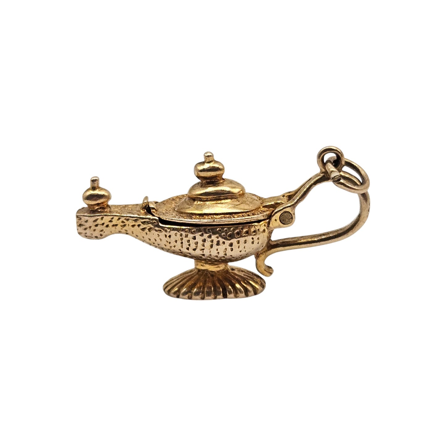 9ct 375 Yellow Gold Aladdin's Genie Lamp Opening Charm 1967 L 2.9 cm 4.4 g.