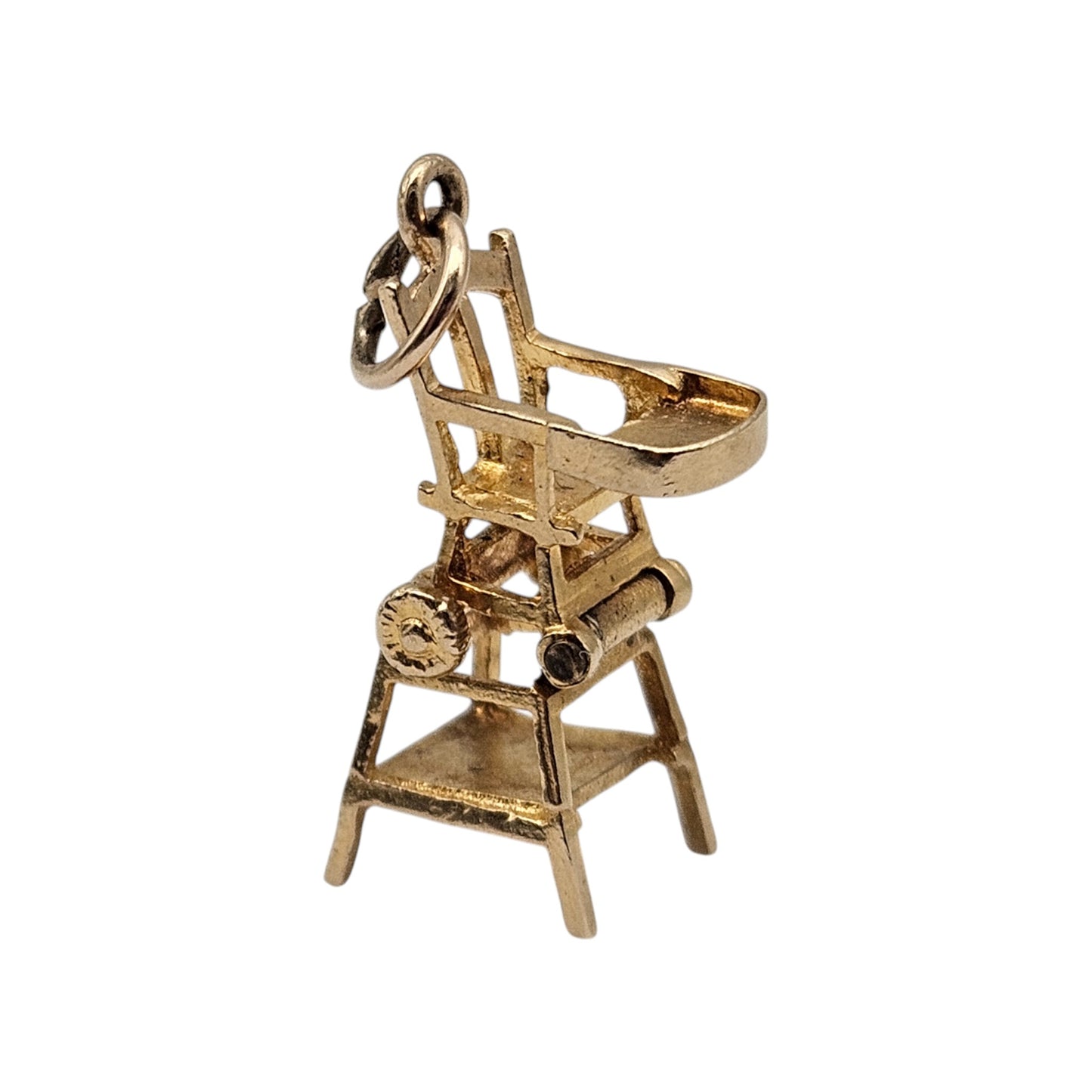 9ct 375 Yellow Gold Baby High Chair Articulated Charm 1975 L 1.9 cm 1.9 g.