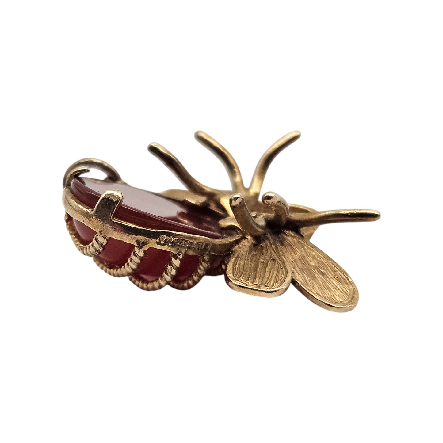 Unusual 9ct 375 Yellow Gold Bee Charm with Carnelian 1971 L 2.4 cm 5.5 g