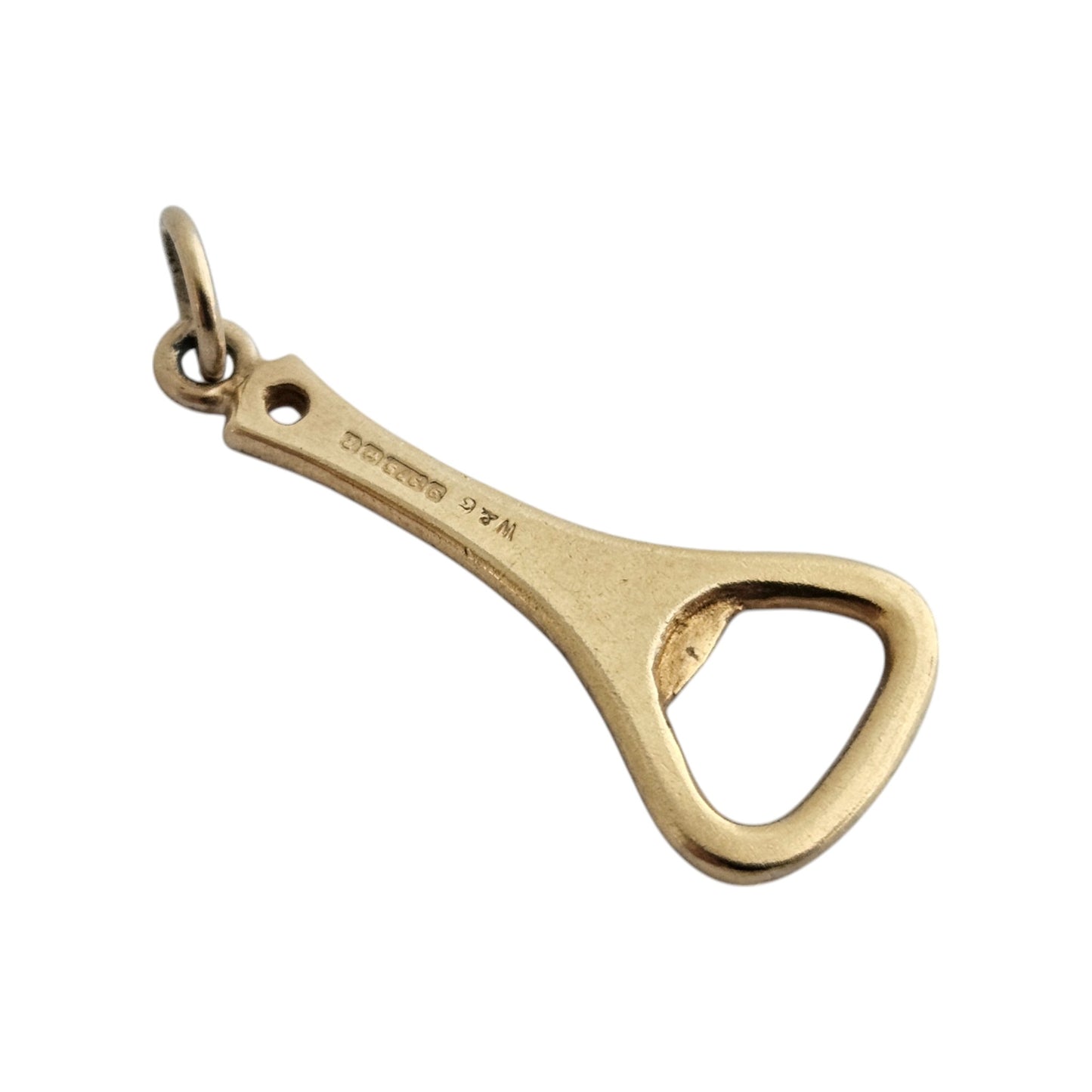 9ct 375 Yellow Gold Bottle Opener Charm 1966 L 2.2 cm 1.5 g.
