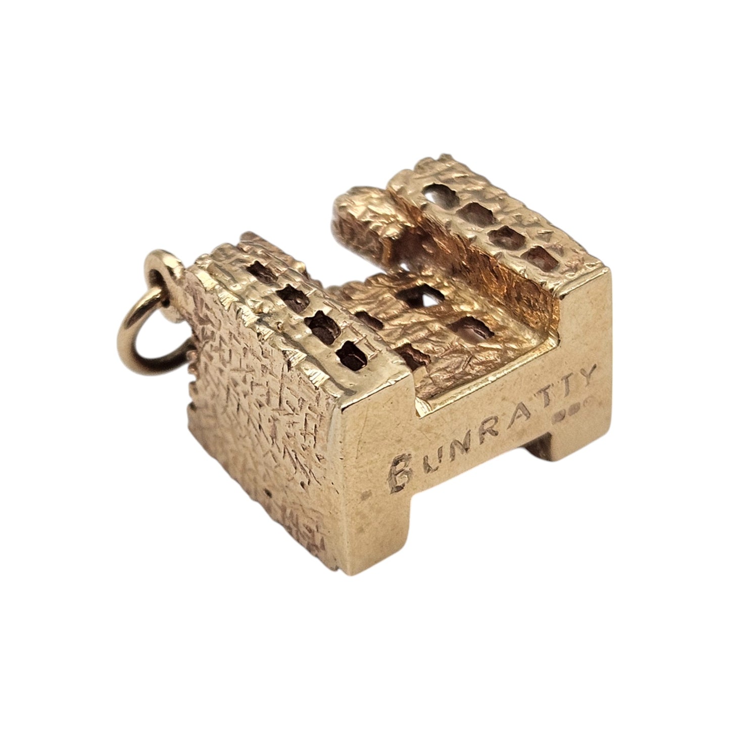 Irish 9ct 375 Yellow Gold Bunratty Castle Charm c.1976 L 1.4 cm 5.6 g.