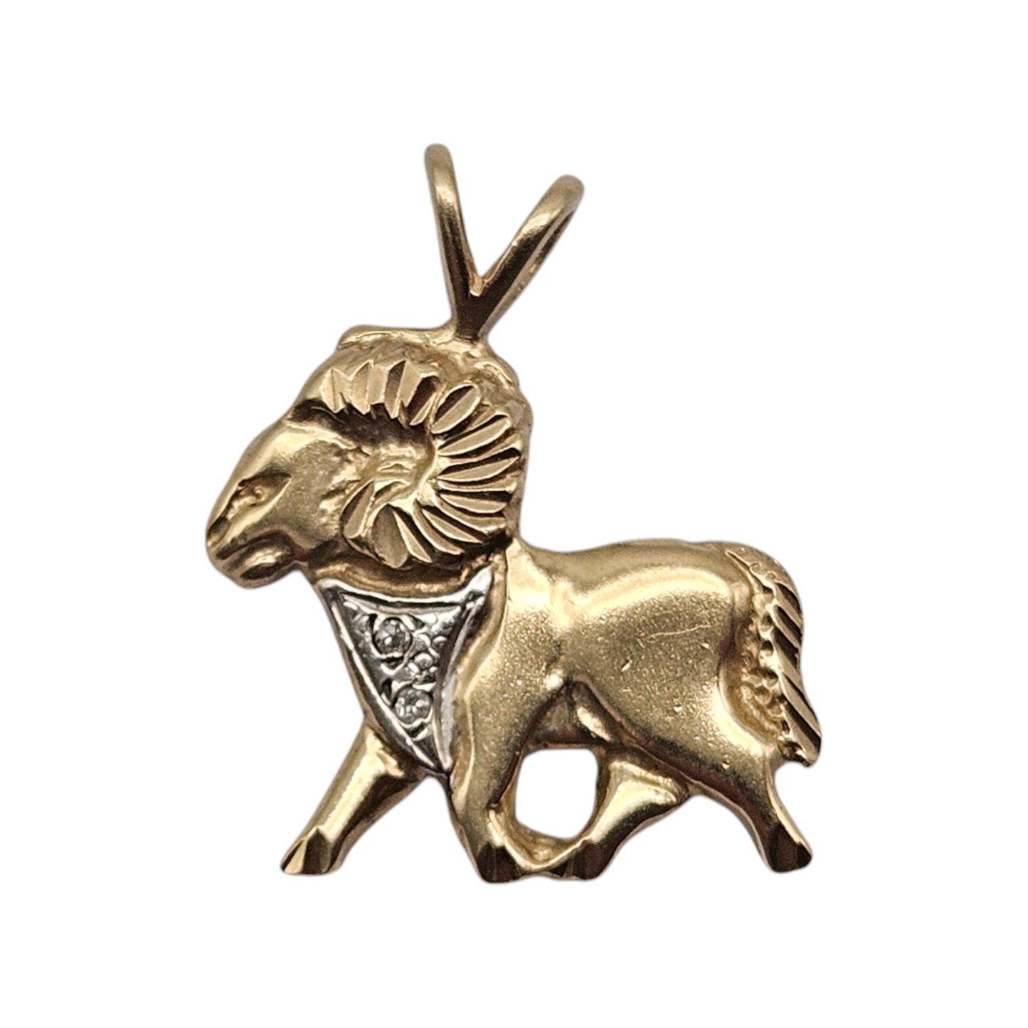 9ct 375 Yellow Gold Capricorn Pendant With Diamonds c.1980's L 1.9 cm 1.5 g.