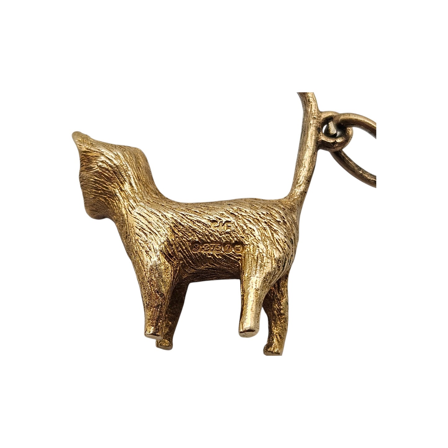 Cast 9ct 375 Yellow Gold Cat Charm 1966 L 2.1 cm 5.2 g.