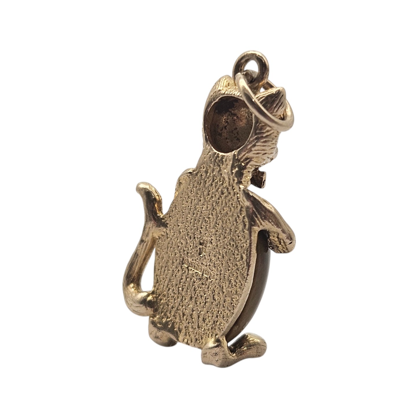9ct 375 Yellow Gold Cat Charm With Cat's Eye c.1968 L 2.2 cm 4.1 g.