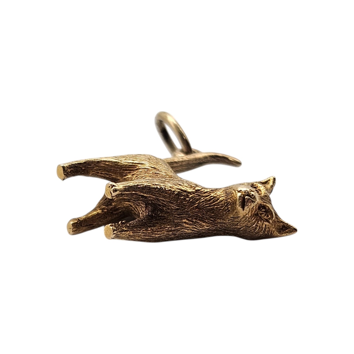 Cast 9ct 375 Yellow Gold Cat Charm 1966 L 2.1 cm 5.2 g.