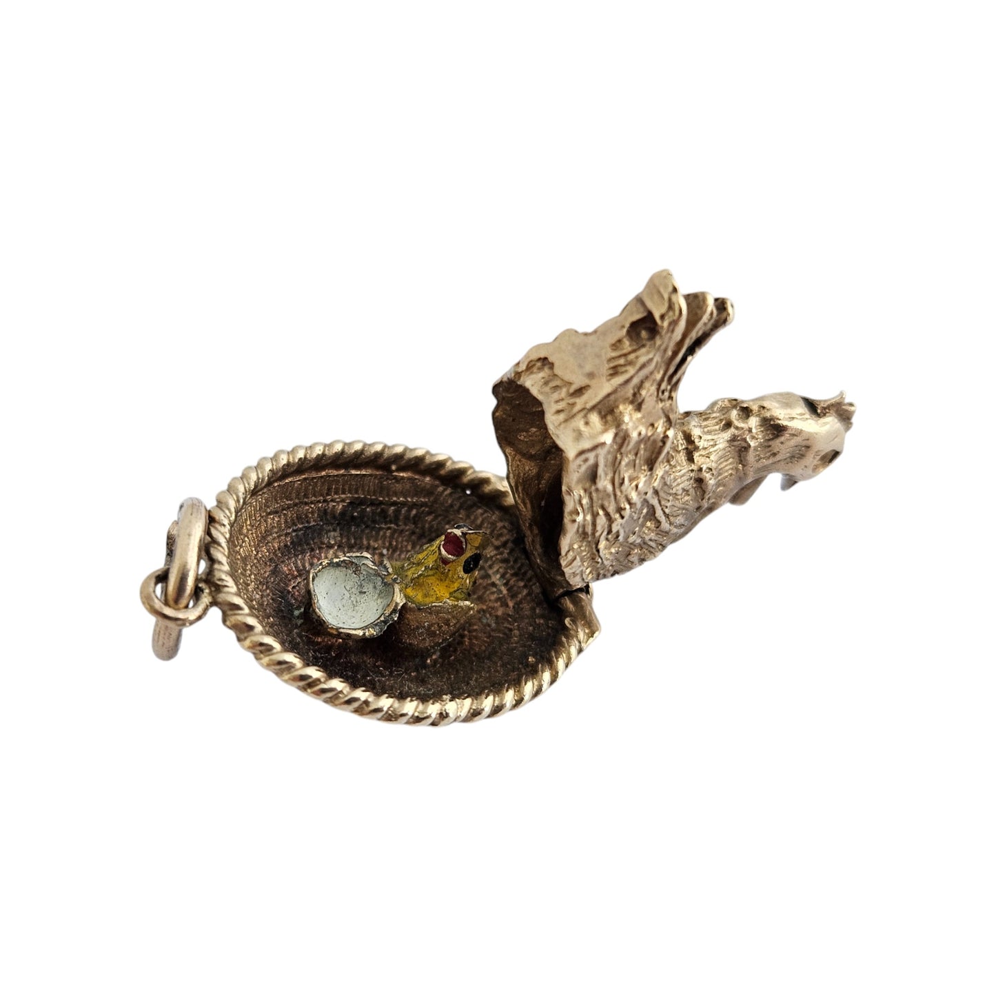 9ct 375 Yellow Gold Nesting Chicken Opening Charm c.1966 L 2.0 cm 6.6 g