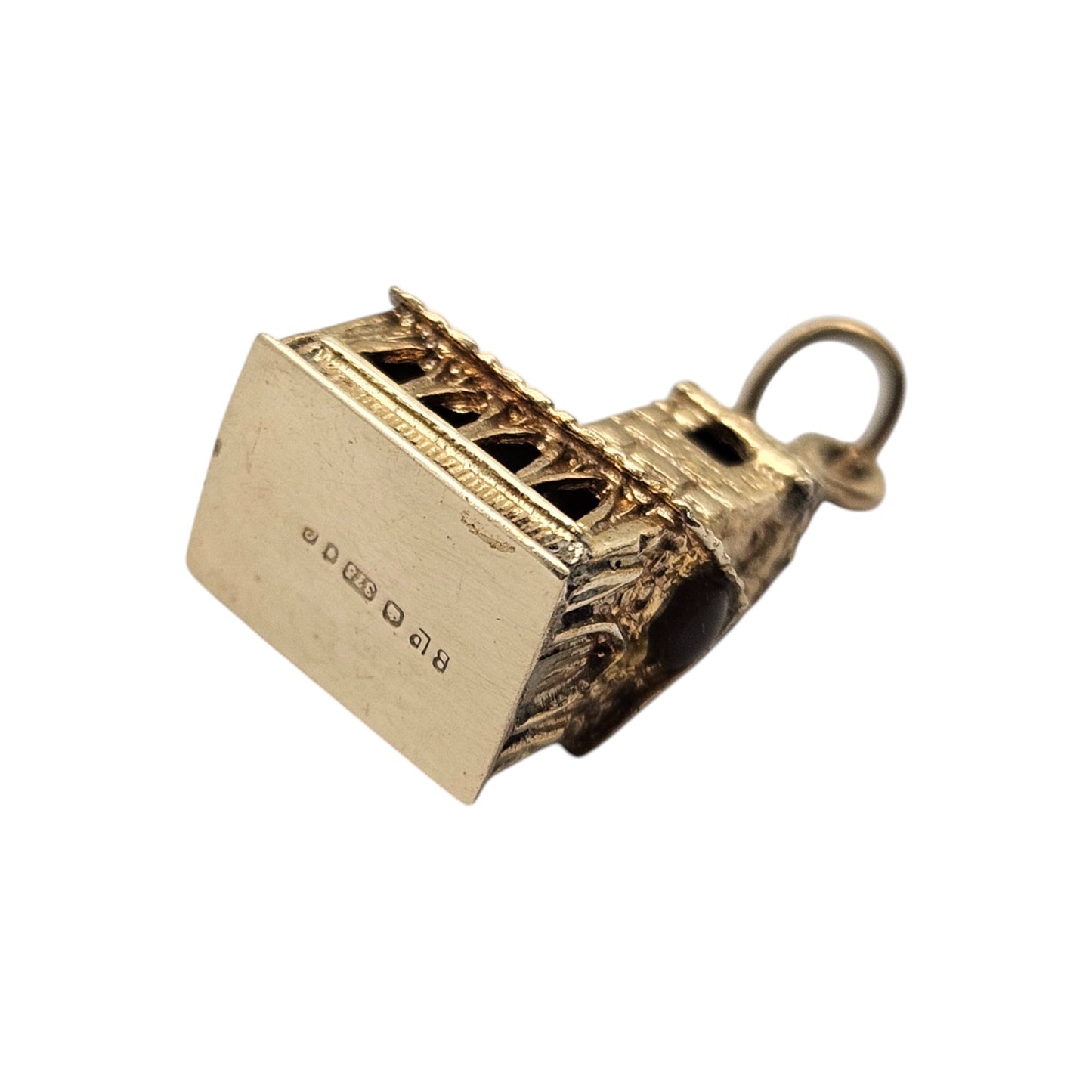 9ct 375 Yellow Gold Church Stanhope Charm 1977 L 1.7 cm 3.6 g.