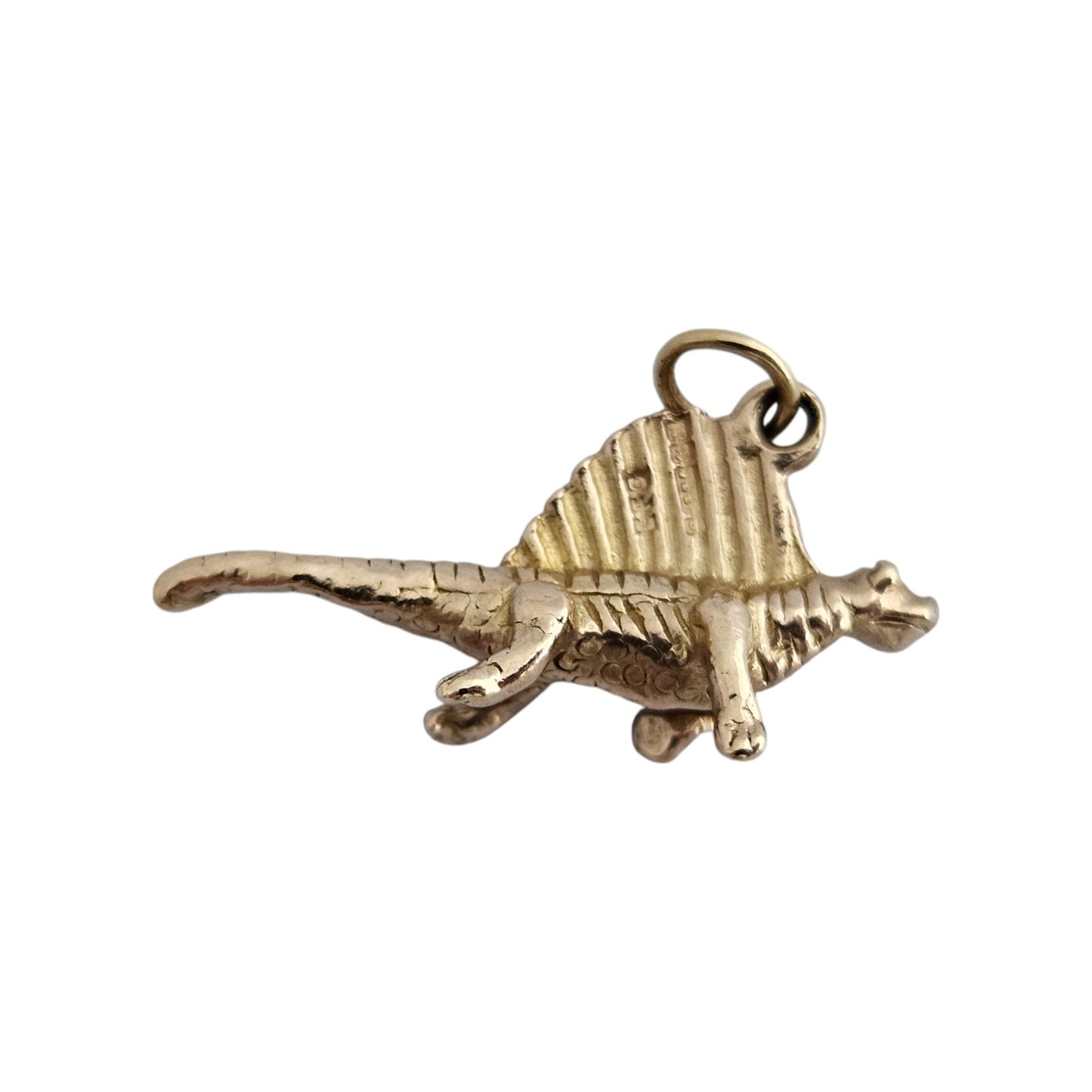 9ct 375 Yellow Gold Dimetrodon Dinosaur Charm 1959 L 2.5 cm 2.4 g.