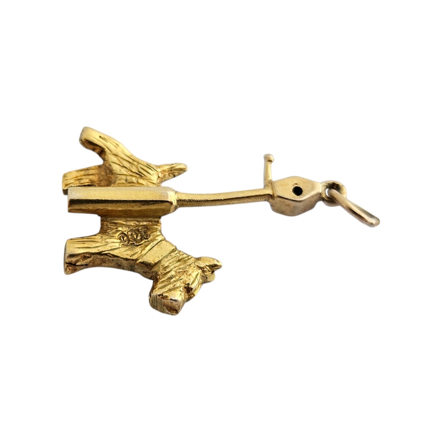 9ct Yellow Gold Terrier Dog by a Lamp Post With a Small Diamond L 2.0 cm 2.1 g