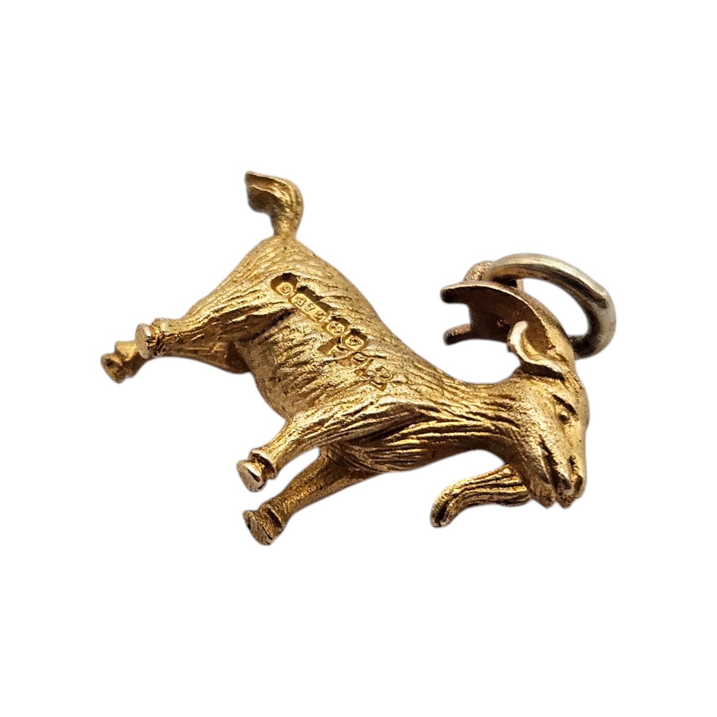 9ct 375 Yellow Gold Goat Charm 1956 L 1.8 cm 2.6 g.