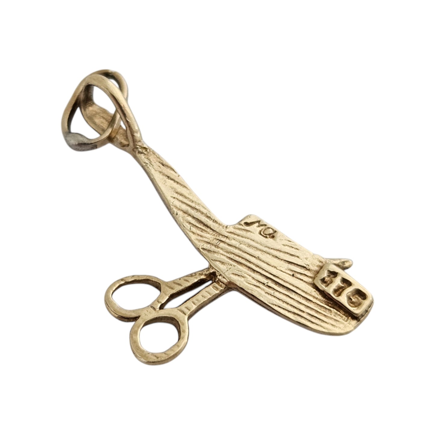 9ct 375 Yellow Gold Grooming Tools L 2.1 cm 0.7 g.
