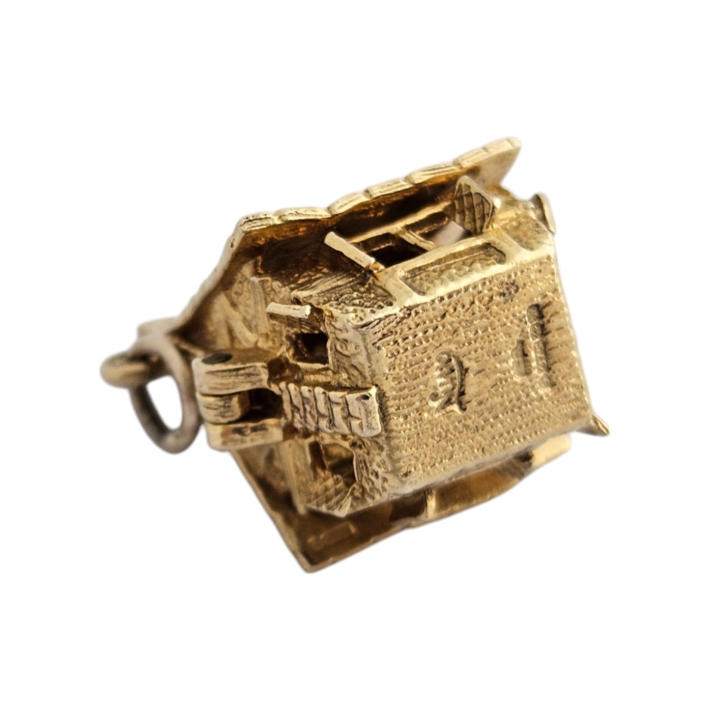 Unusual 9ct 375 Yellow Gold Haunted House Opening Charm 1971 L 1.9 cm 6.2 g