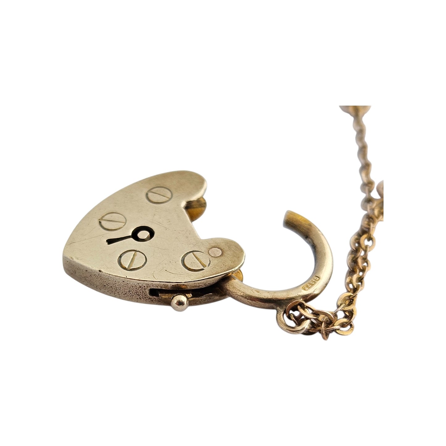 Unusual 9ct 375 Yellow Gold Heart Shaped Padlock Clasp 1957 L 2.0 cm 2.5 g