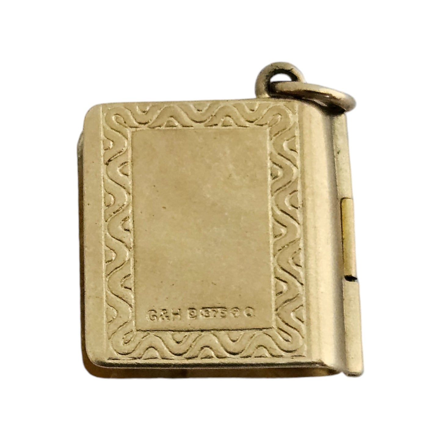 9ct 375 Yellow Gold Holy Bible Opening Charm 1971 L 1.4 cm 2.1 g.