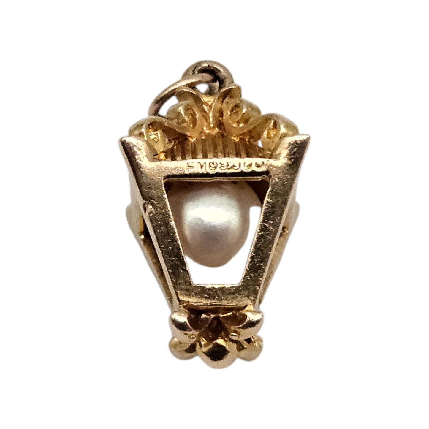 9ct 375 Yellow Gold Lantern Charm 1961 L 1.8 cm 3.5 g.