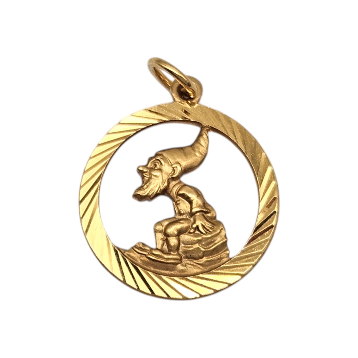 Irish 9ct 375 Yellow Gold Leprechaun Charm 1979 L 1.7 cm 2.5 g.