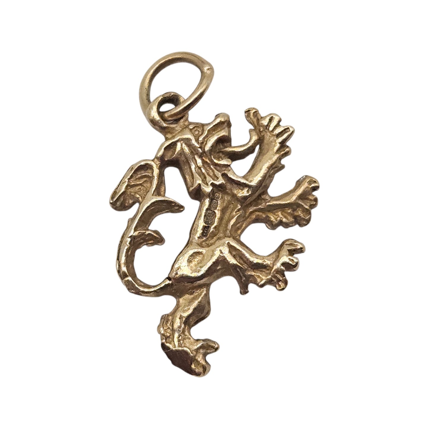 9ct 375 Yellow Gold Lion Charm L 1.5 cm 1.4 g.