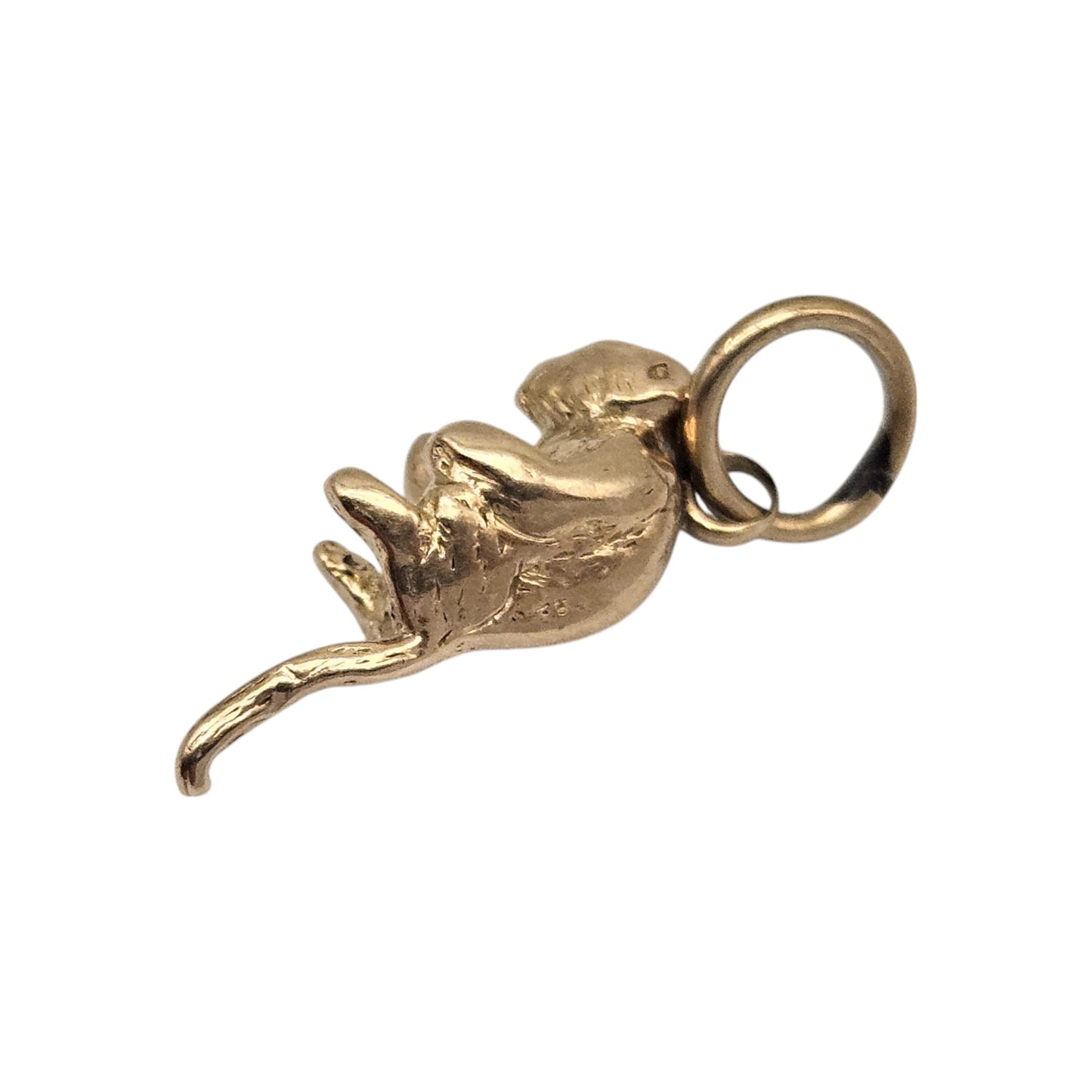 9ct 375 Yellow Gold Monkey Charm 1947 L 1.5 cm 1.5 g.
