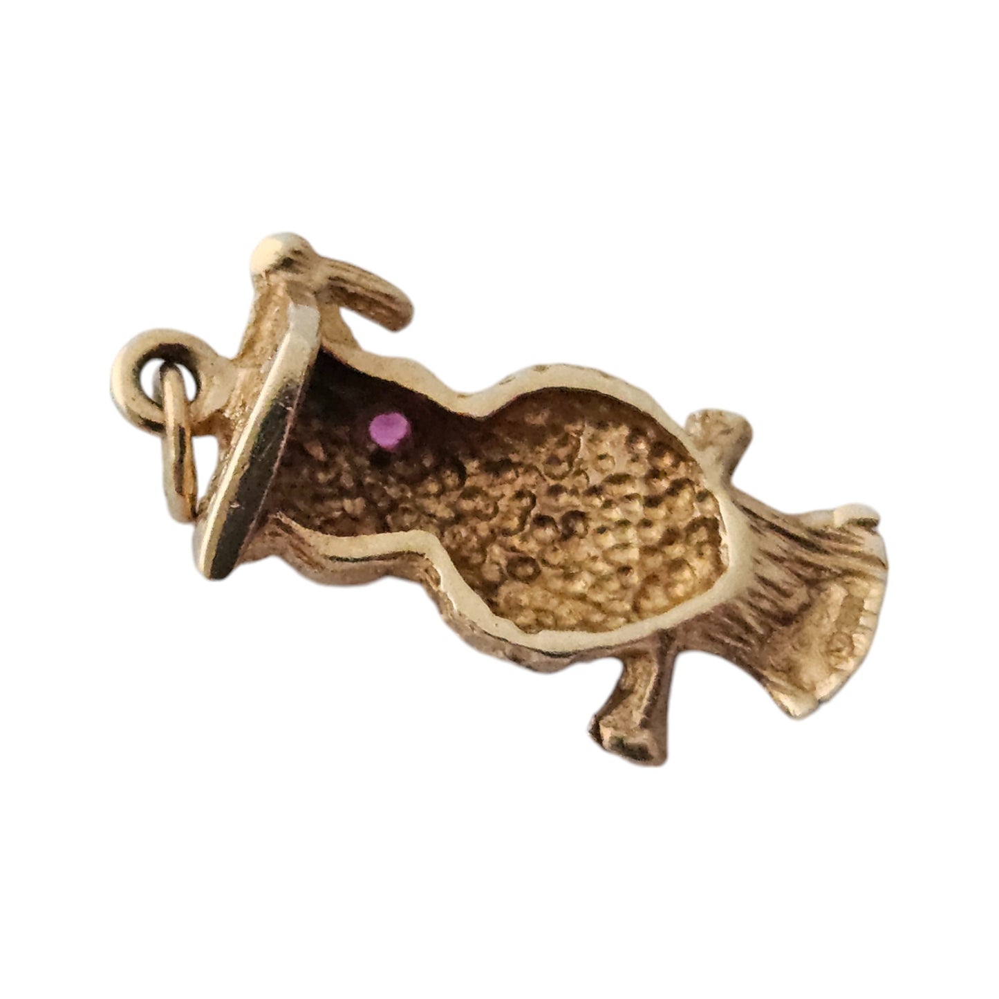 9ct 375 Yellow Gold Owl Charm with Red Eyes 1975 L 1.8 cm 2.3 g.