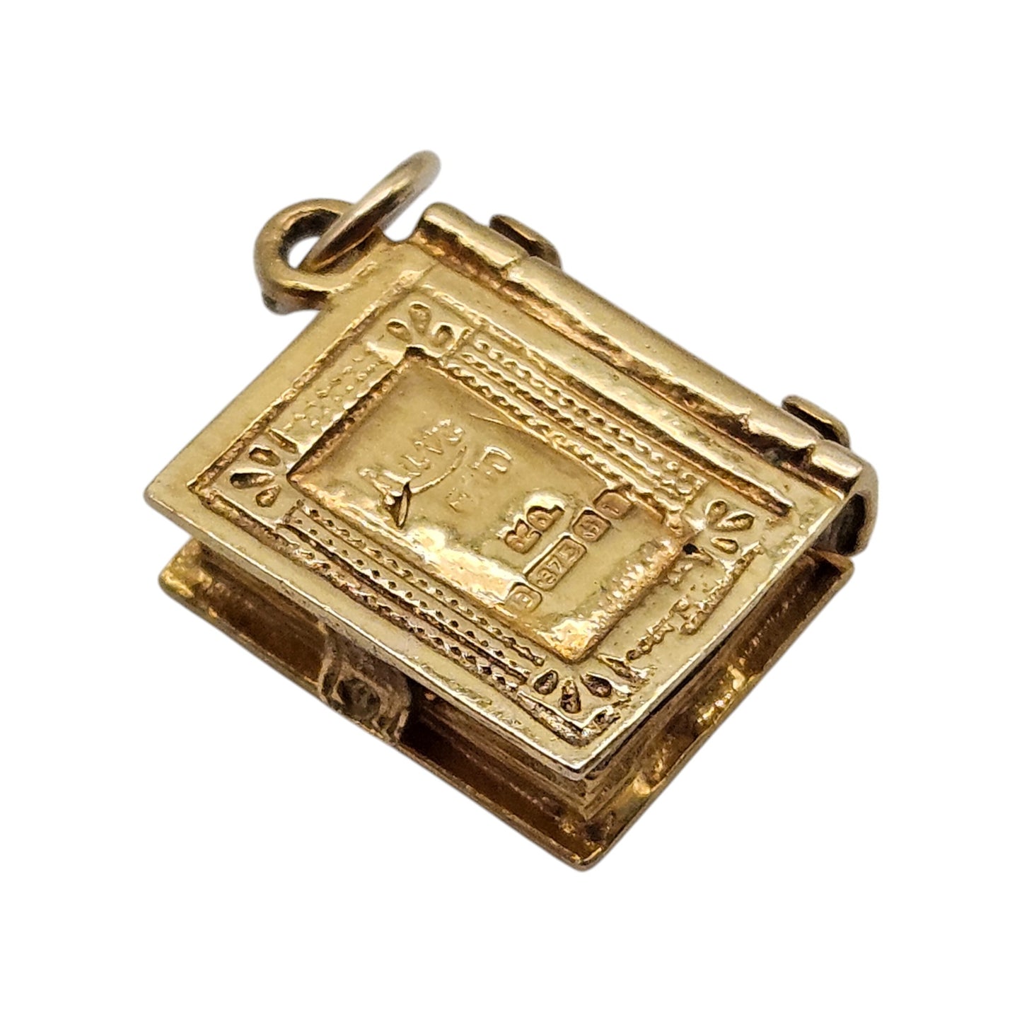 9ct 375 Yellow Gold Opening Prayer Book Charm 1970 L 1.1 cm 2.1 g.