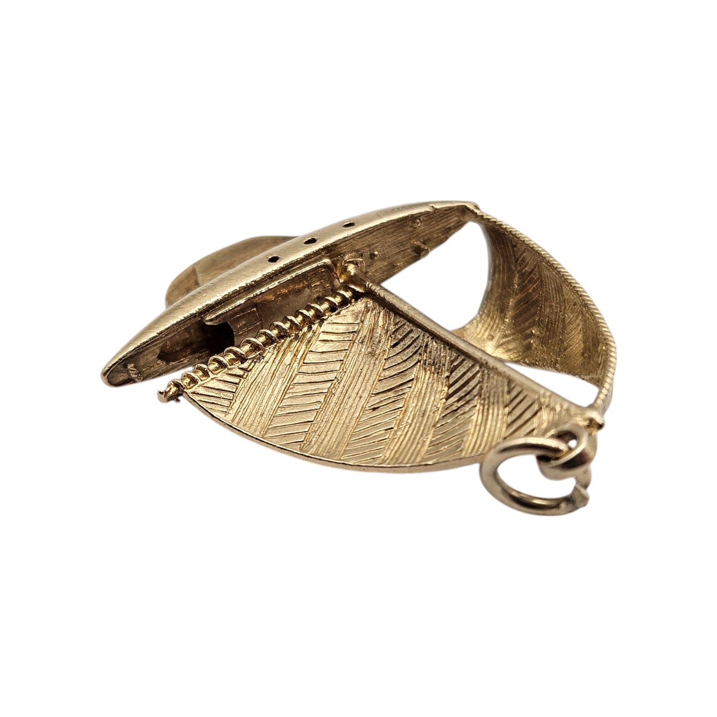 9ct 375 Yellow Gold Sailing Boat Charm 1963 L 2.5 cm 3.3 g.