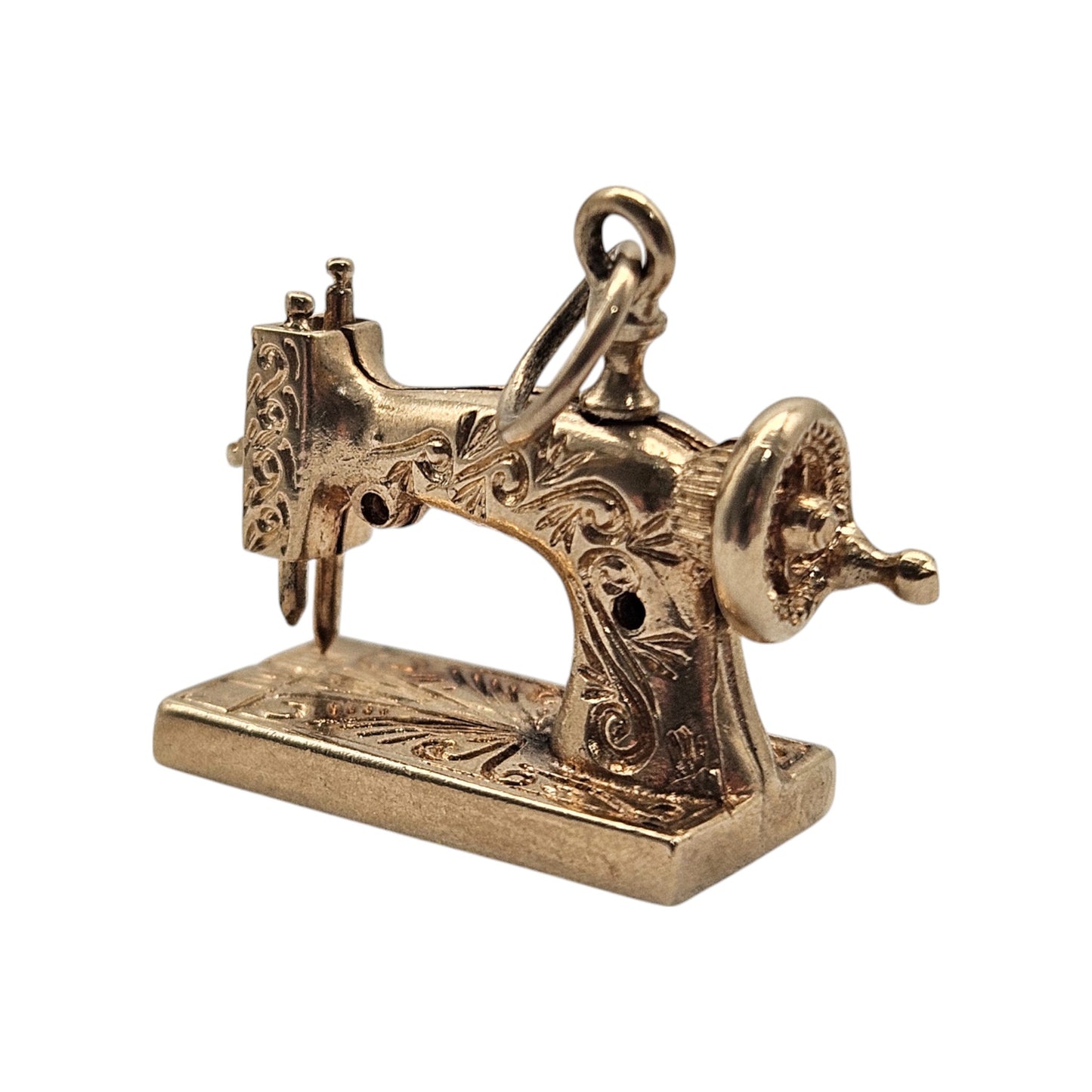 9ct 375 Yellow Gold Articulated Sewing Machine Charm 1971 5.5 g