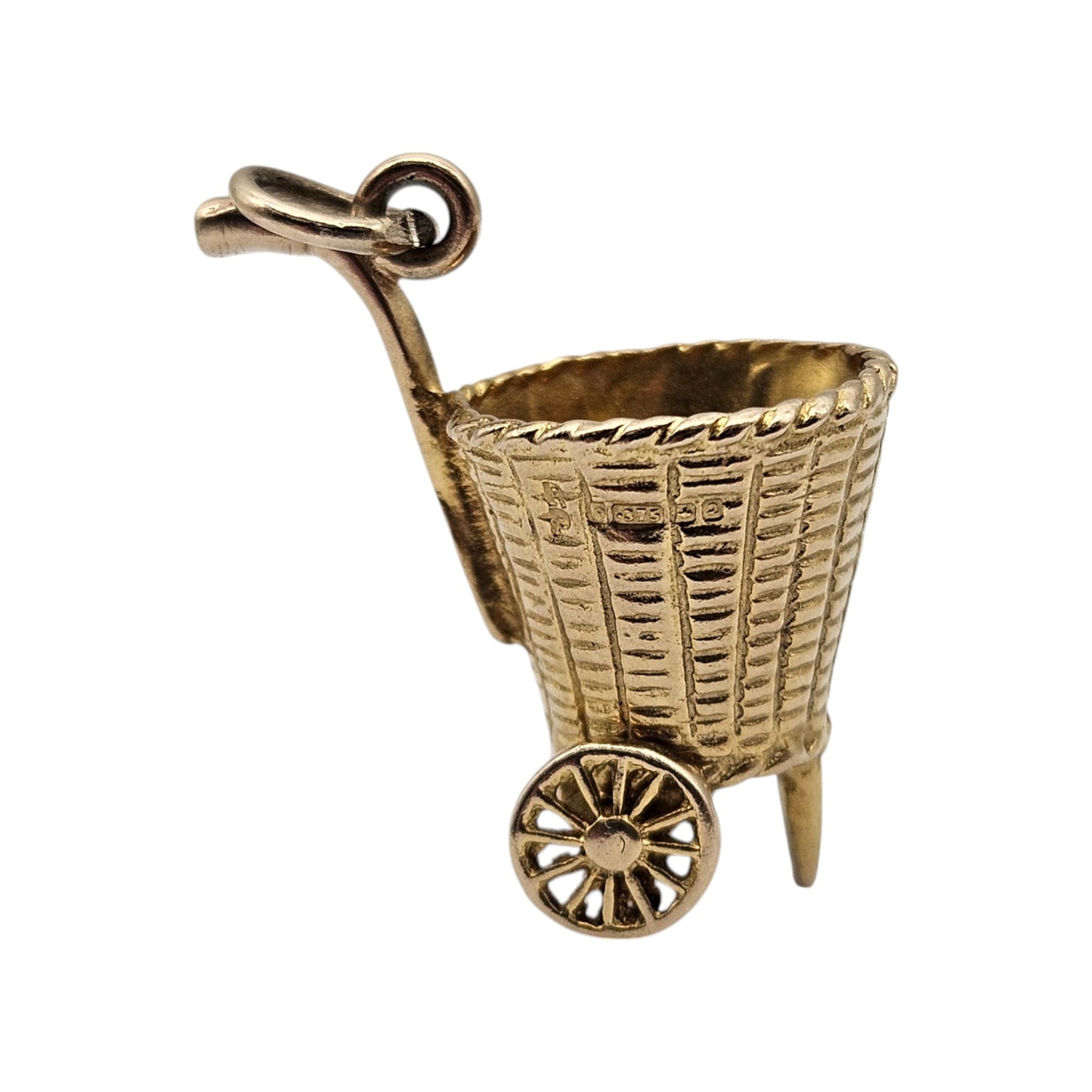 9ct 375 Yellow Gold Shopping Basket Charm 1965 L 2.3 cm 4.0 g.