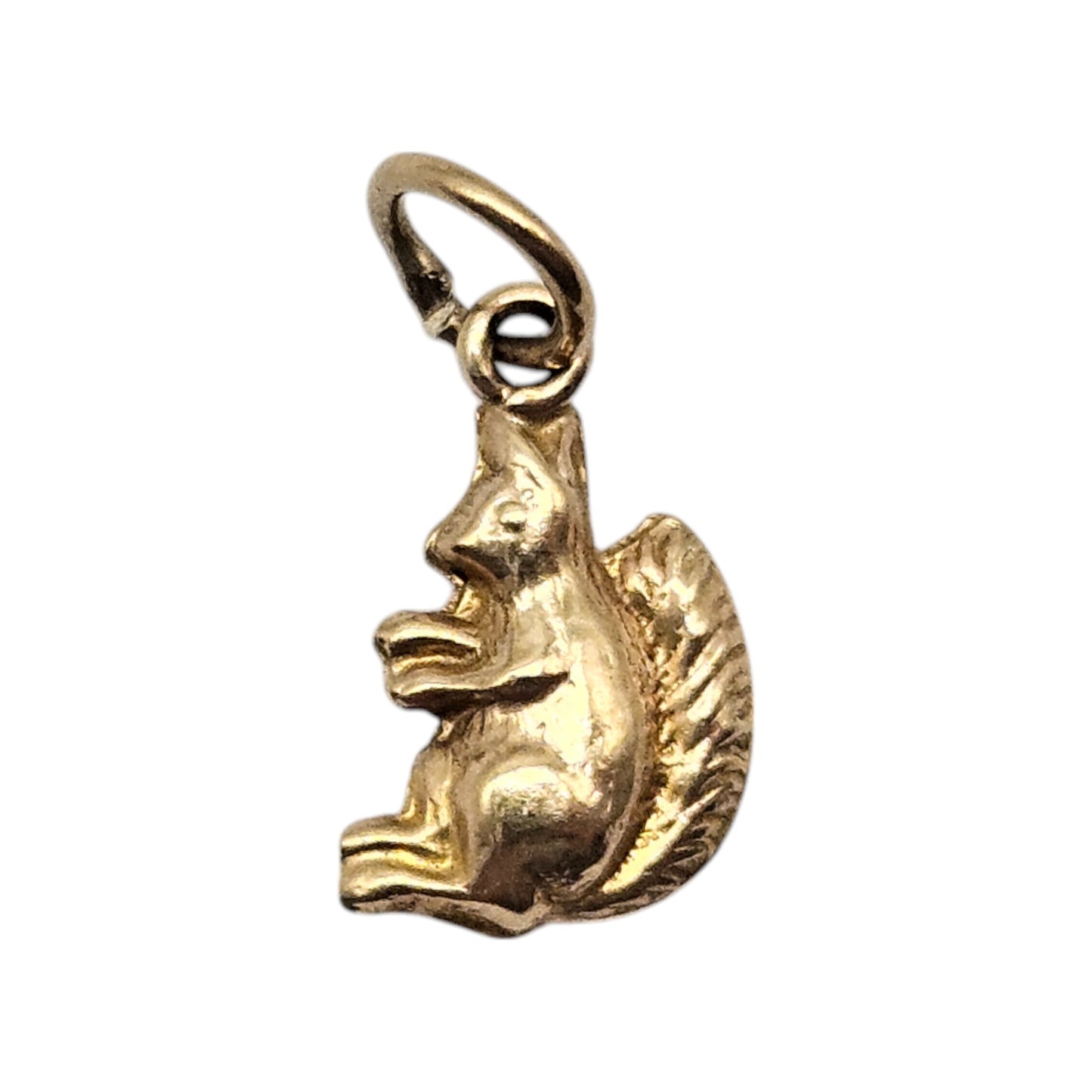 9ct Yellow Gold Squirrel Charm c.1960's L 1.0 cm 0.5 g.