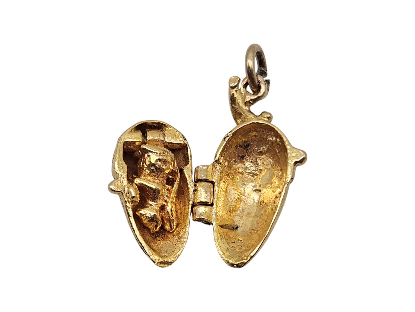 Rare 9ct 375 Yellow Gold Squirrel Inside Acorn Opening Charm 1960 L 1.6 cm 2.3 g.