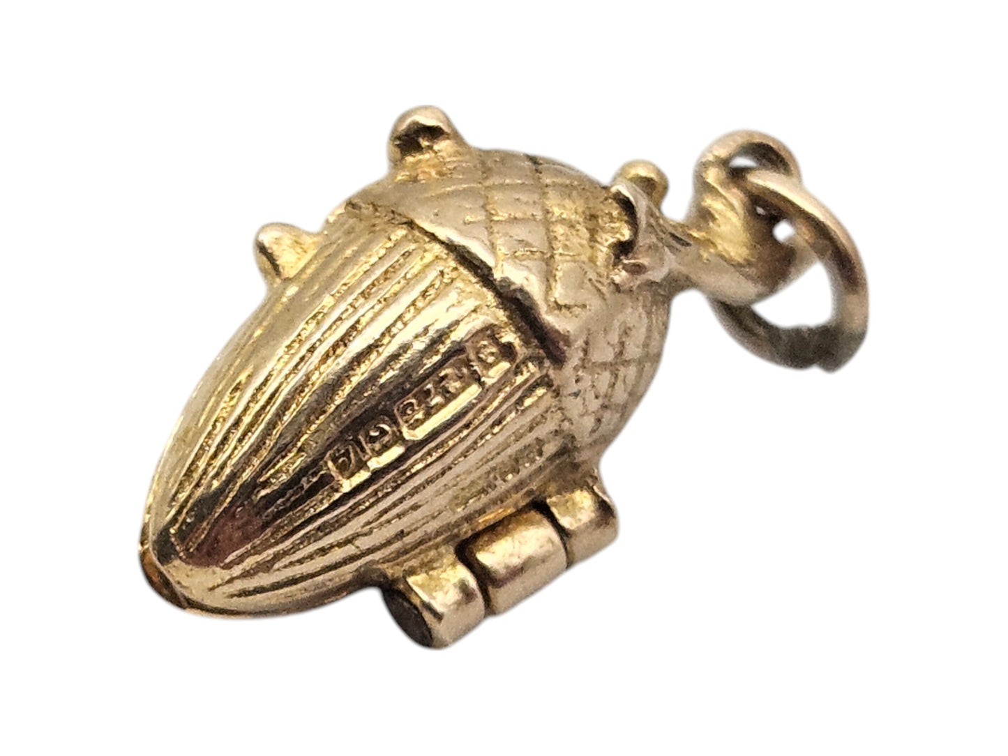 Rare 9ct 375 Yellow Gold Squirrel Inside Acorn Opening Charm 1960 L 1.6 cm 2.3 g.