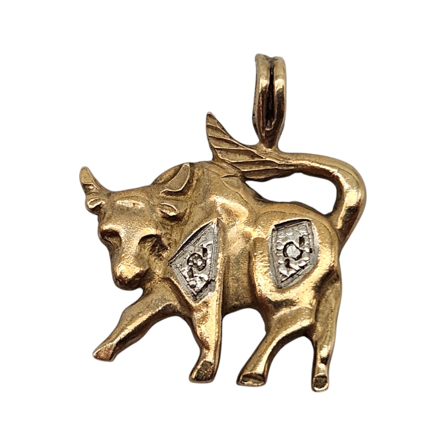 9ct 375 Yellow Gold Taurus Pendant With Diamonds L 1.9 cm 1.6 g.