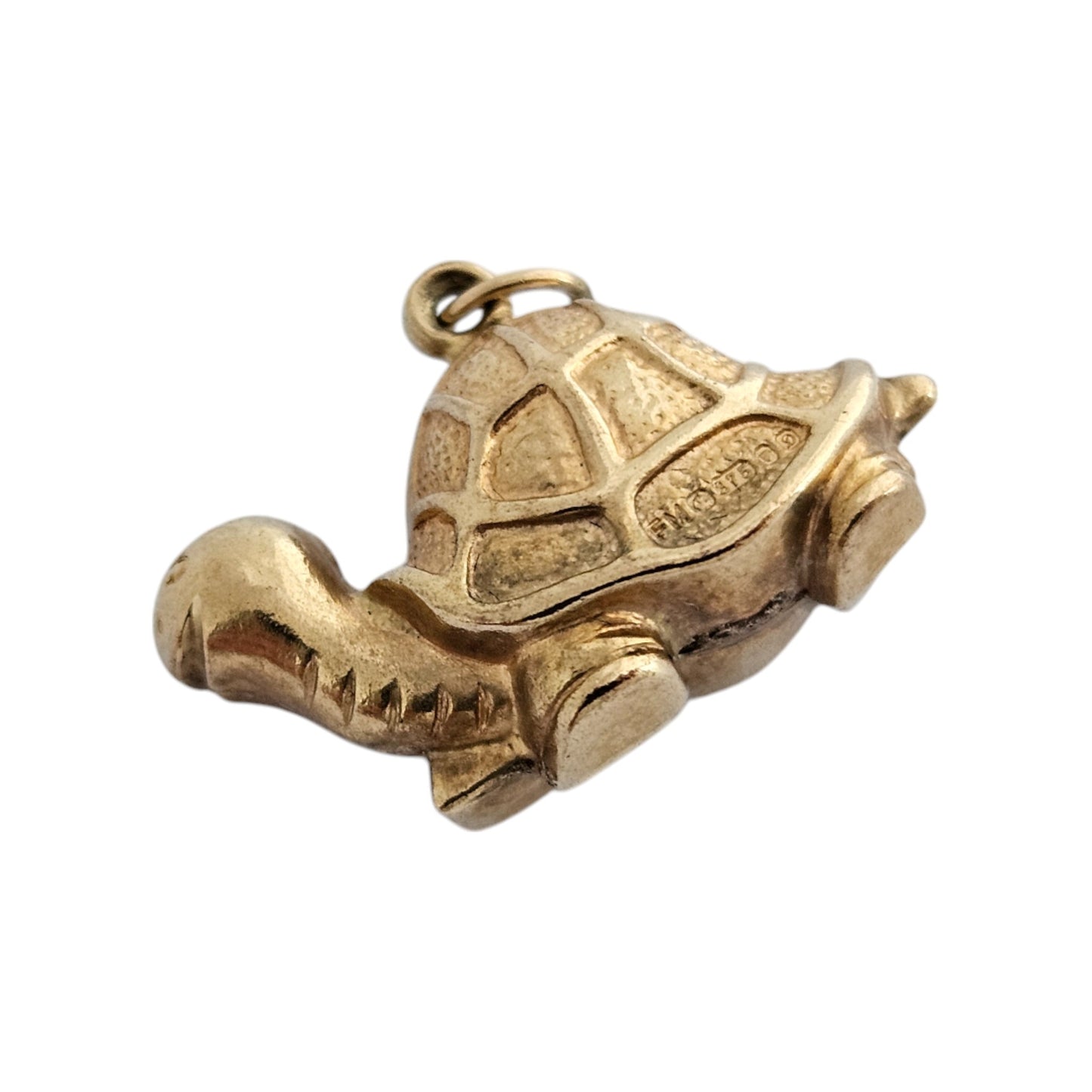 9ct 375 Yellow Gold Tortoise Charm 1978 L 2.1 cm 1.4 g.