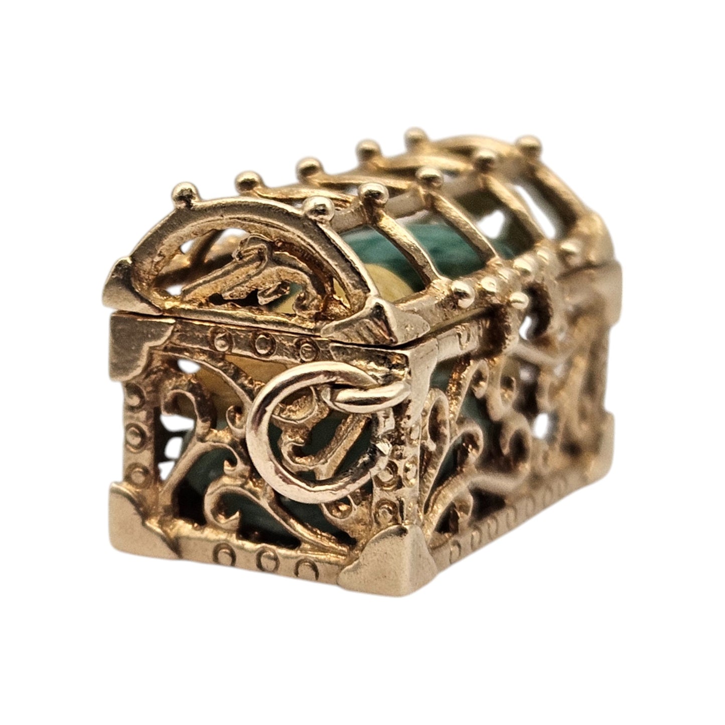 9ct 375 Yellow Gold Treasure Chest Opening Charm c.1960's L 1.9 cm 6.8 g.